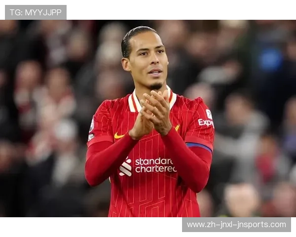 英超穿红色球衣的俱乐部名单及设计特点分析