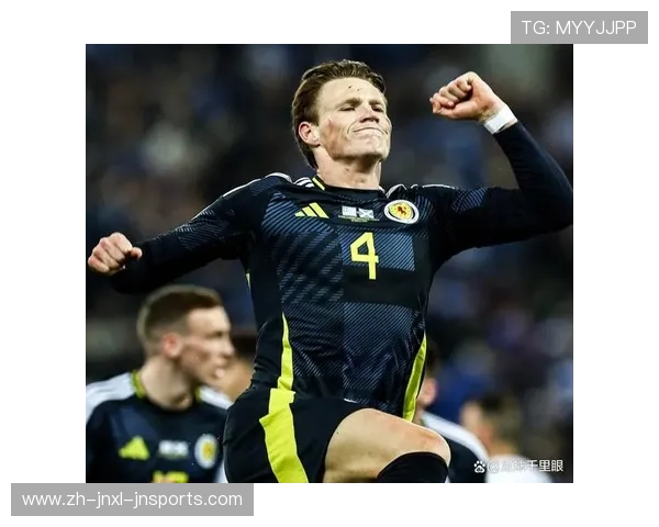 锋线指挥官:解码足球领袖的战术支配力 锋线指挥官:解码足球领袖的战术支配力